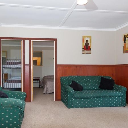 Santa Maria Motel Rotorua Luaran gambar