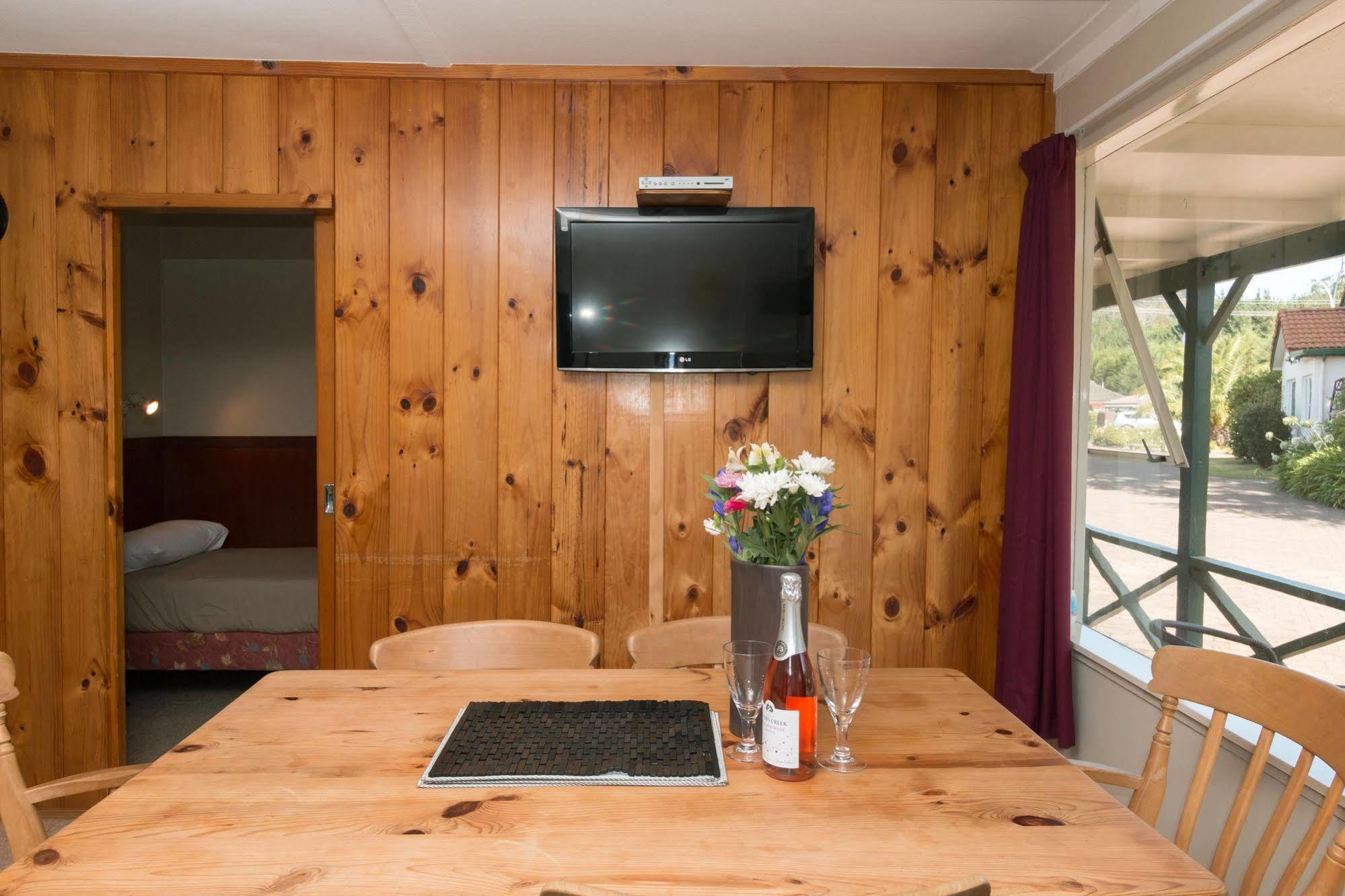 Santa Maria Motel Rotorua Luaran gambar