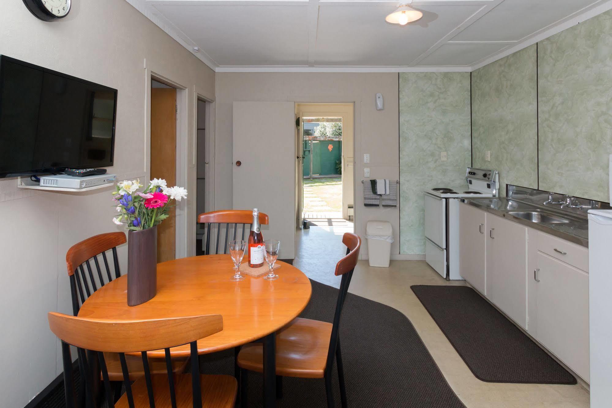 Santa Maria Motel Rotorua Luaran gambar