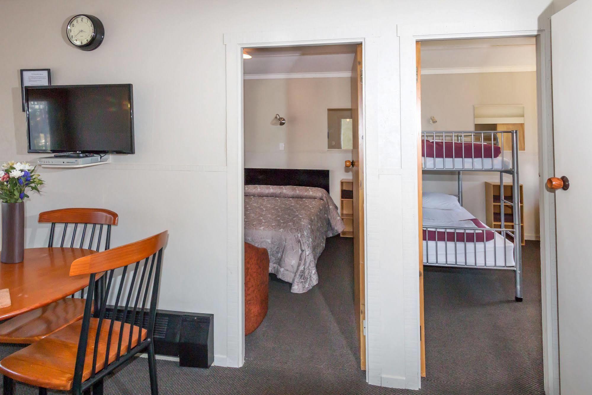 Santa Maria Motel Rotorua Luaran gambar